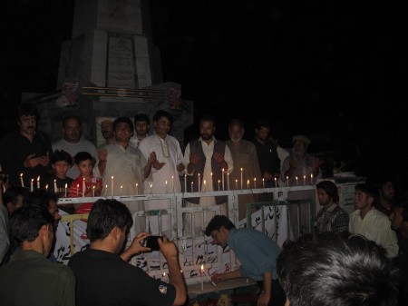 Skardu: People held a candle light vigil in middle of the city in memory of the slain tourists 