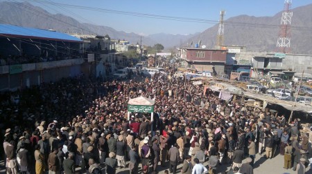 Chilas: Thousands of people protesting at Siddiqe-e-Akbar Chowk 