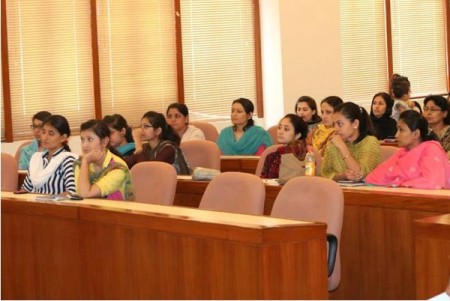 Participants carefully listen to the facilitators 