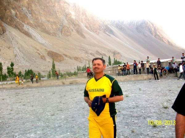 Muhammad Azam, Humera's father, is a cricket player 