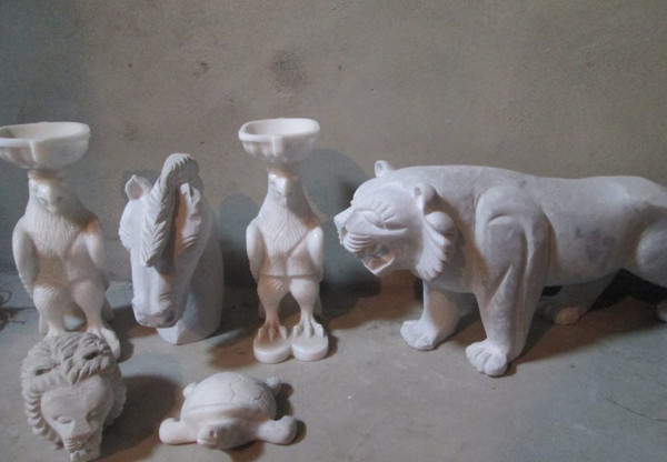 Iqbal Qasim: a sculptor par excellence – PAMIR TIMES