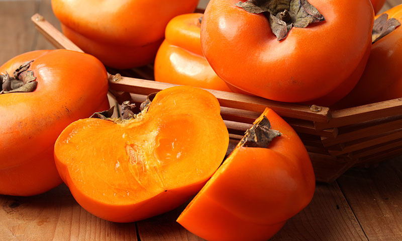 https://pamirtimes.net/wp-content/uploads/2020/03/cut-persimmons.jpg